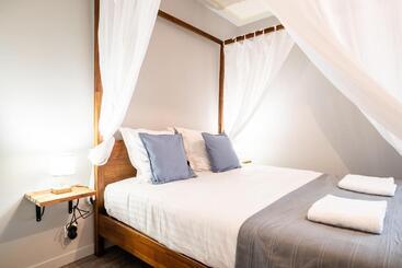 هتل آپارتمان Mon Appart Hôtel   Gare De Limoges   Charmant Duplex 1 Et 2 Chambres   Parking En Supp