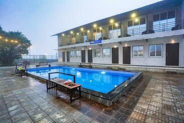 בית מלון כפרי Jalsa Resort