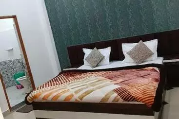 Pension Shree Gorakhnath Guest House
