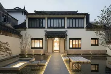 Hotelli Jiangnan House Jingwenli