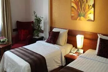 Abadi Suite Hotel & Tower