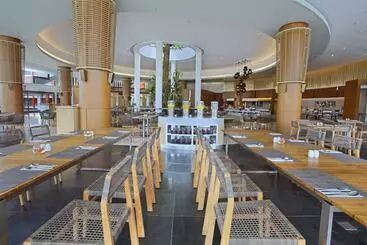 Hotel Pesona Alam Resort & Spa