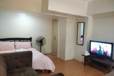 アパートホテル Monteluce Condominium