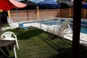 ユースホステル Posada Los Arcos