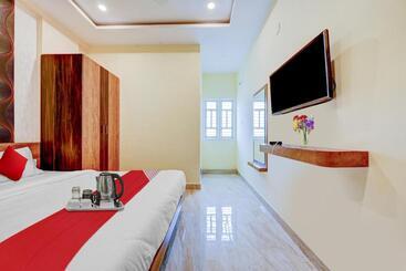 فندق Flagship Mathrushree Bording And Lodging