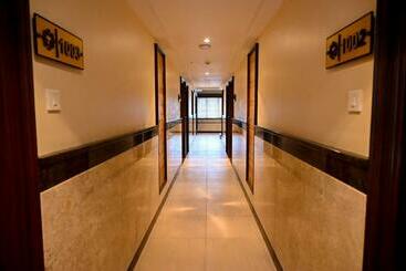 Hotel Sms Grand Imperial Vellore