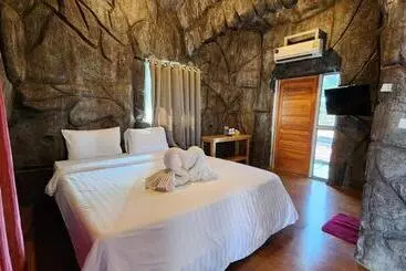 Lomakeskus บ้านไร่ วรรณ วาลย์ รีสอร์ท