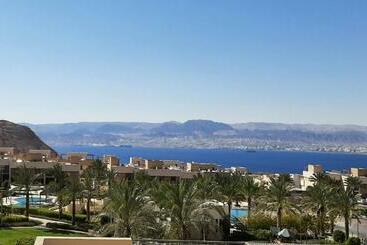 Aparthotel Al Raha Village Aqaba