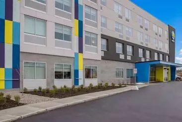 هتل Tru By Hilton Traverse City