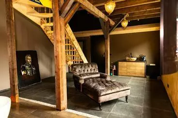 Vet   Bed & Breakfast