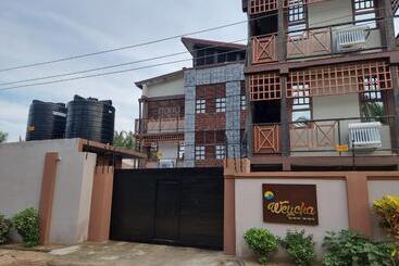 Hotell Weycha Bayhouse