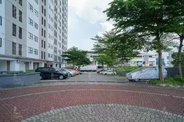 ホテル Redliving Apartemen 19 Avenue Amanah Room