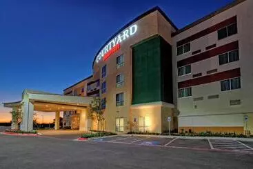 Hotelli Courtyard By Marriott San Marcos