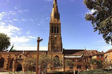 ホテル The City Rooms