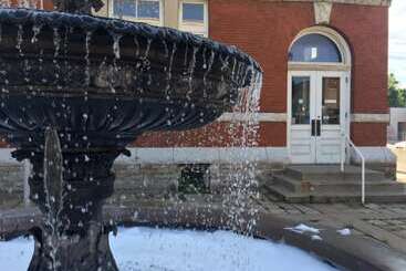 هتل Sandwich Boutique