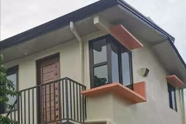 ペンション Ez & V Guesthouse