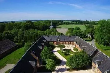 Hotelli Domaine Des Lumieres