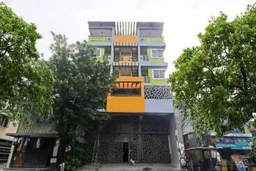 Hotelli Bernbon Condominiuim Manila