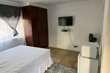 ペンション Soweto Towers Guest Accommodation