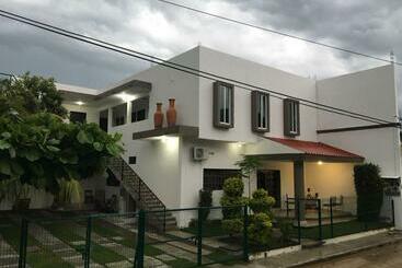 酒店 Garden Suites Tonalá