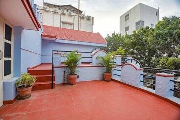 Hotel Fabexpress Ravikeethis Service Apartment