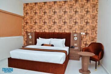 ホテル Proxima Centauri