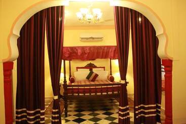 Hotel Raj Mahal The Palace