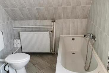 Merlot Borhotel és Látványpince