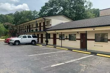 ホテル Economy Inn