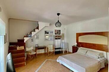 פנסיון Ff Houses   Centro Storico Ottaviano