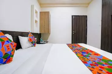 Fabhotel Regent Inn   Nr Skywalk Bridge
