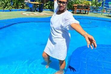 Pensión Colins Accommodation   Dayrest From R120 Overnight From R300