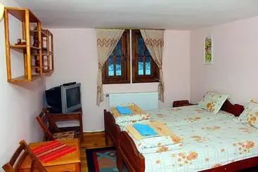Majatalo Melnik Pyramids Guesthouse