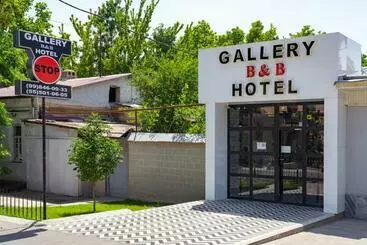 & Hostel Gallery