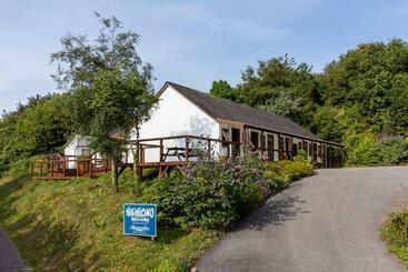 Hospedaria Highland Basecamp