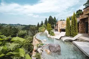 Retkeilymaja Weingut Essgut Schlafgut Sabathihof Dillinger