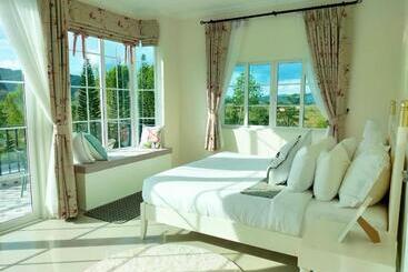 Pension Misty English Cottage