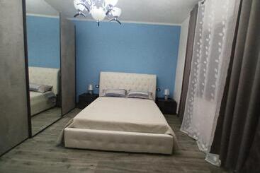 פנסיון Valentina S Garden House