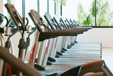 Отель Finest Playa Mujeres   All Inclusive