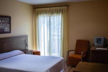 교외 호텔 Hostal Rural El Nacimiento