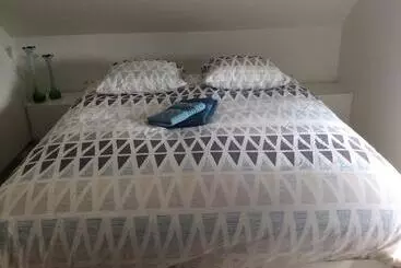 Aamiaismajoitus (B&B) Biotina