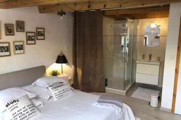 Bed and Breakfast Lamaisonrouge Chambre D Hôtes