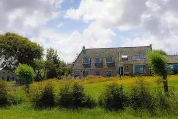 ホテル De Horper Wielen