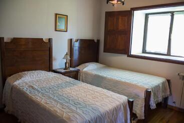 پانسیون Casa Da Eira Longa