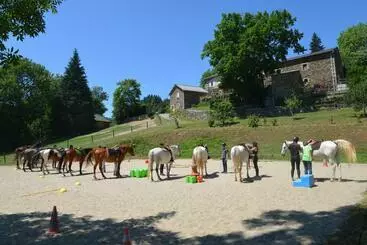 ペンション Les Ecuries De La Sabatarié