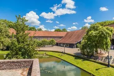 Bed and Breakfast Landgoed Kasteel Limbricht