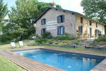 Aamiaismajoitus (B&B) Chambre D Hotes De Jacobiel