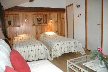Bed and Breakfast Chambres D Hôtes La Hulotte 69