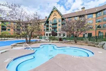 Huoneistohotelli Mountain Creek Resort At Appalachian Hotel   Pool & Hot Tub