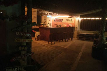 آپارتمان Stay And Dive